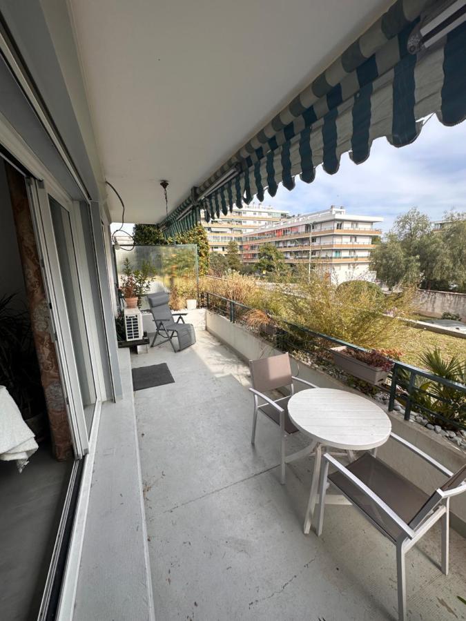 La Garde D'Antoine - Appartement Centre Ville Extérieur photo